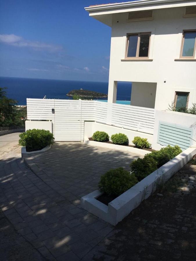 Luxury Villa Blue&Blanc Piscina A Sfioro Isola Diamante Eksteriør bilde